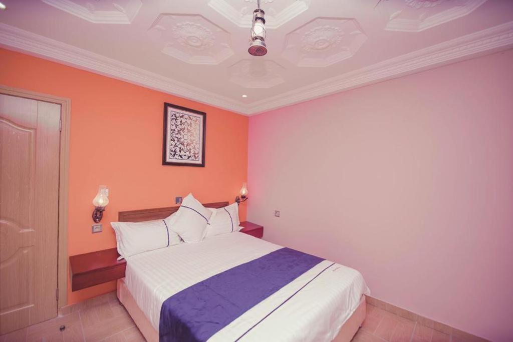 Mont Bleu Hotel Libreville Bagian luar foto