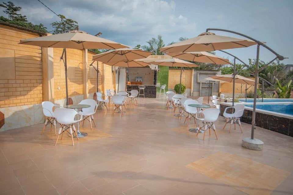 Mont Bleu Hotel Libreville Bagian luar foto